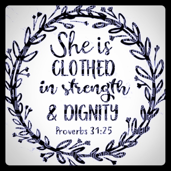 Women's  clothing - Picture 1 of 1